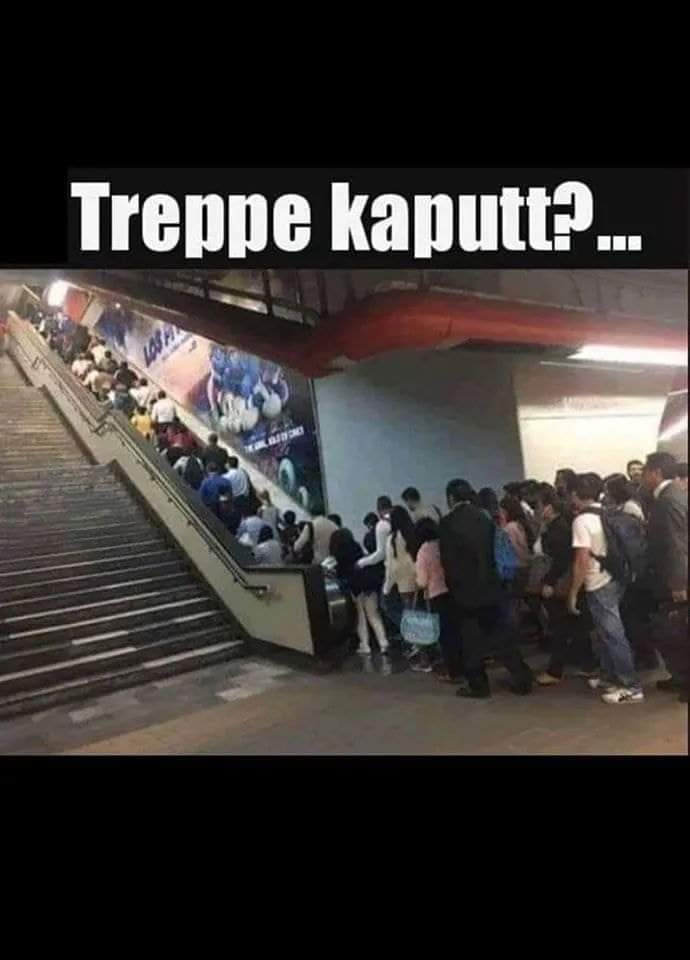 kaputt - rozbity, zepsuty, wykończony, bardzo zmęczony